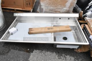 BRAND NEW SCRATCH AND DENT! Regency 600UDT60R 60" 16-Gauge Stainless Steel Soiled / Dirty Undercounter Dishtable - Right Drainboard