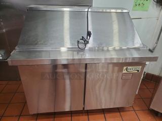 Avantco SCLM2 48" 2 Door Mega Top Refrigerated Sandwich Prep Table. On Casters. Good Working Condition.