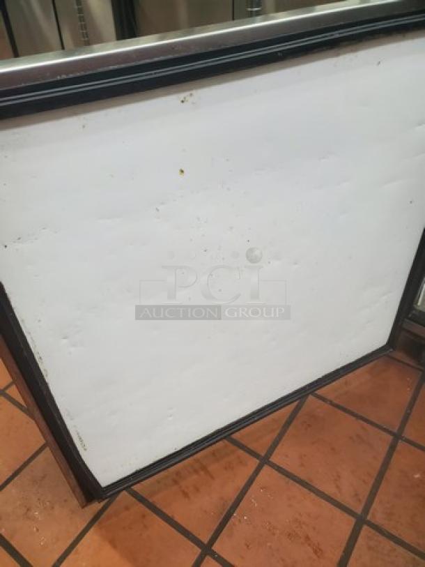 True TUC-44 Deep Undercounter Refrigerator. On Casters. Good Working Condition. - Image 4 of 7