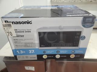 Panasonic 1200W Stainless Steel Microwave Oven. Still in box!