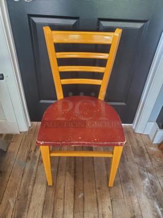 Lot of 4 Chairs. (4xBid)