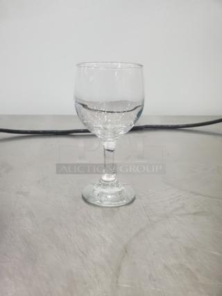 Lot of 5 Glasses. (5xBid) - Item #1188452