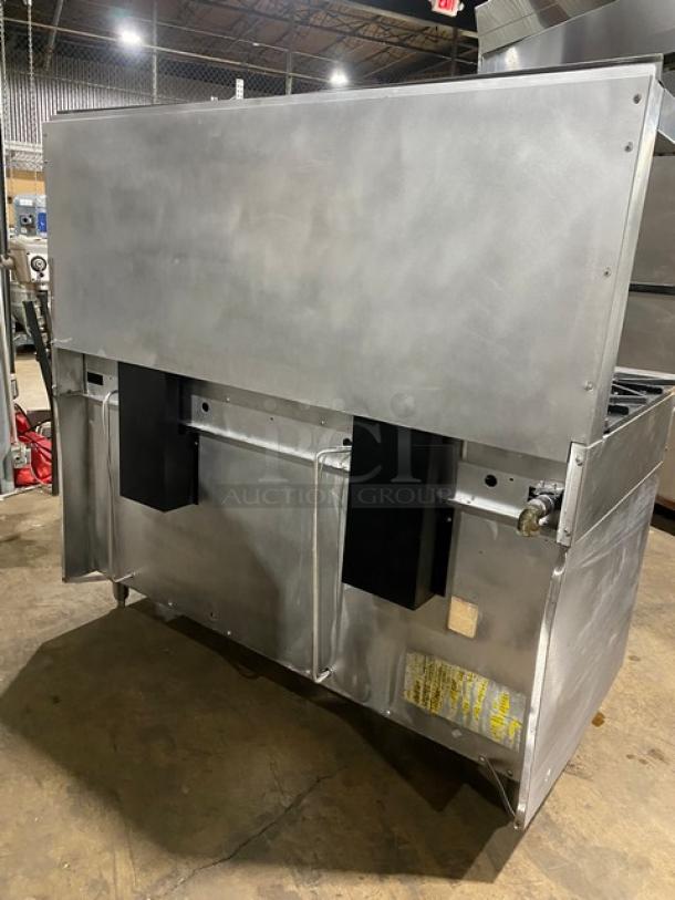 WOW! Garland Commercial Stainless Steel Natural Gas Powered 10-Burner Range/Double Oven Combo! With Back Splash & Overhead Salamander Shelf! With Wired Oven Rack! Model: H284 SN: 112RG089R! On Legs! - Image 4 of 11