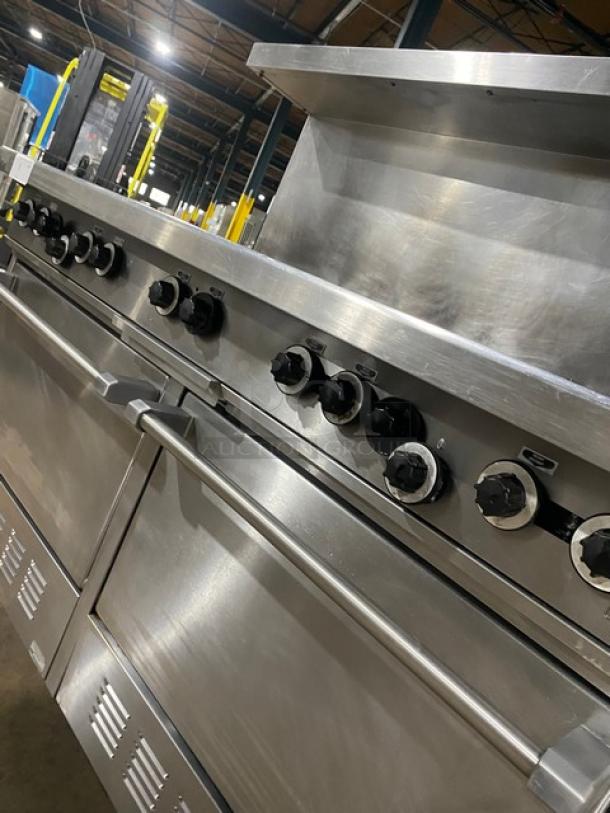 WOW! Garland Commercial Stainless Steel Natural Gas Powered 10-Burner Range/Double Oven Combo! With Back Splash & Overhead Salamander Shelf! With Wired Oven Rack! Model: H284 SN: 112RG089R! On Legs! - Image 9 of 11