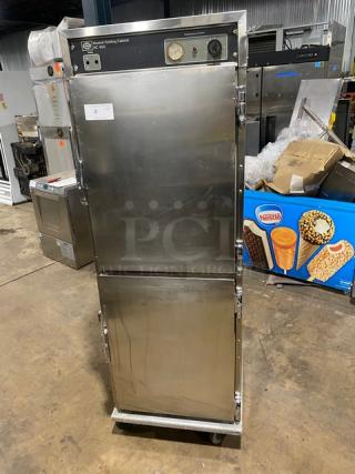 Henny Penny Commercial Stainless-Steel Full-Size Half Door Insulated Heated Holding Cabinet! With Built In Pan Slides! Model: HC900 SN: 03918! 120V 1 Phase! On Casters!