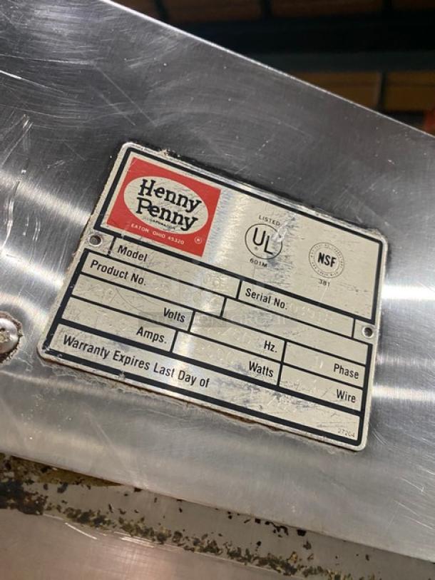 Henny Penny Commercial Stainless-Steel Full-Size Half Door Insulated Heated Holding Cabinet! With Built In Pan Slides! Model: HC900 SN: 03918! 120V 1 Phase! On Casters! - Image 8 of 9