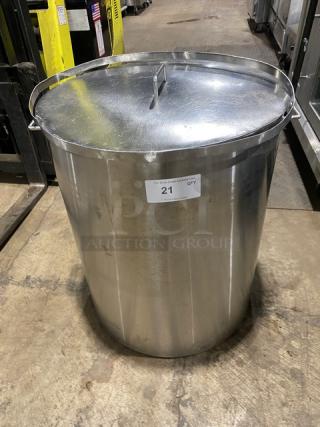 NICE! Large Metal Stock Pot! With Handles & Lid!