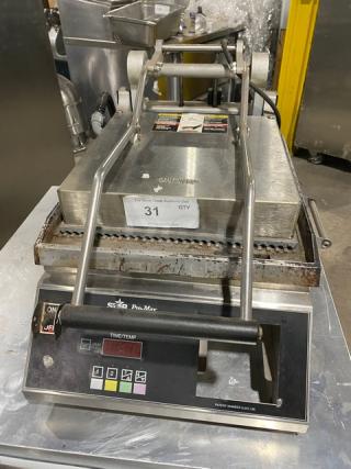 Star Pro Max Commercial Electric Powered Heavy Duty Panini Press Grill! With Grooved Lines! Model GG14 Serial GG140614A0051! 120V 1 Phase!