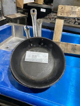 Lot Of Commercial Heavy Duty Frying Pan! ALL ONE MONEY!