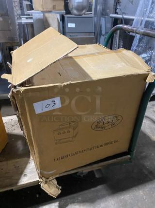 NEW! L & J Commercial Stainless Steel Natural Gas Powered Heavy Duty 20" Chinese Wok! With Single Jet Burner! Model: OWST-018! On Legs!