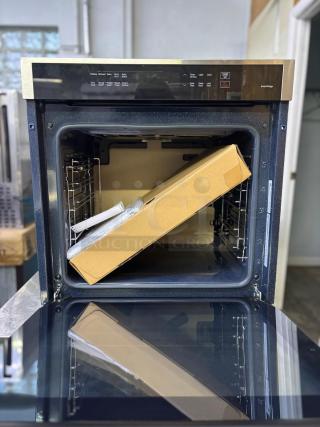 BRAND NEW Single Electric Wall Oven with Convection and Wi-Fi in Stainless Steel (24" 3.1 cu. ft.)