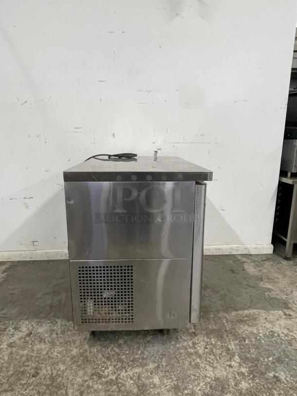 Turbo Air JUR-36S-N6 35 3/8" W Undercounter Refrigerator w/ (1) Section & (1) Door, 115v - Image 3 of 5