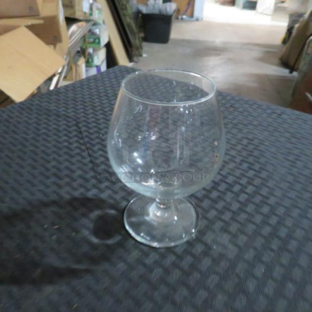 One Dishwasher Rack With 25 Stem Glasses. All 1 $$$!!! - Image 1 of 2