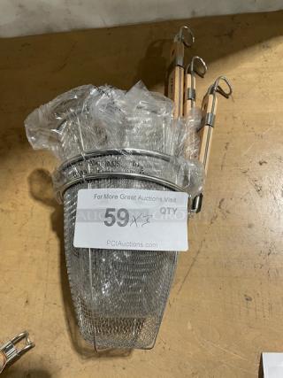 BRAND NEW! Winco Commercial Stainless Steel Single Mesh Deep Bowl Strainer! With Wooden Handle! Model: MSH-5! 3X Your Bid!