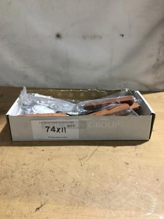 BRAND NEW! American Metalcraft Commercial Stainless Steel Handheld Pie/Pizza Server! With Wooden Grip Handle! Model: 19006! 11X Your Bid! - Item #1189696