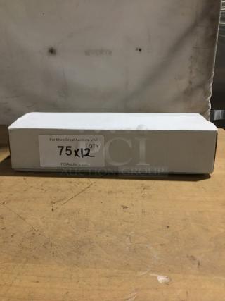 BRAND NEW! American Metalcraft Commercial Stainless Steel Handheld Pie/Pizza Server! With Wooden Grip Handle! Model: 19006! 12X Your Bid! - Item #1189698