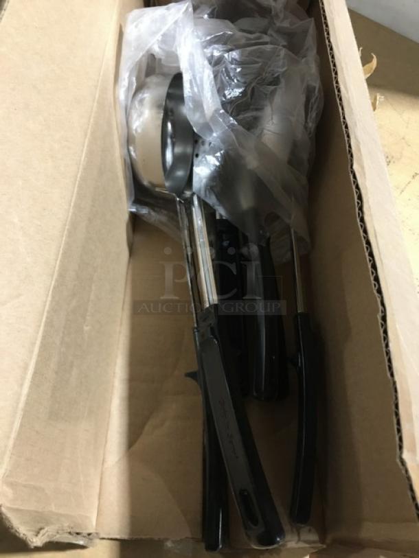 BRAND NEW! Vollrath Commercial Stainless Steel 8 Oz. Perforated Round Spoodle/Portion Spoon! With Black Grip 'N Serve Handle! Model: 61180! 6X Your Bid! - Image 2 of 5