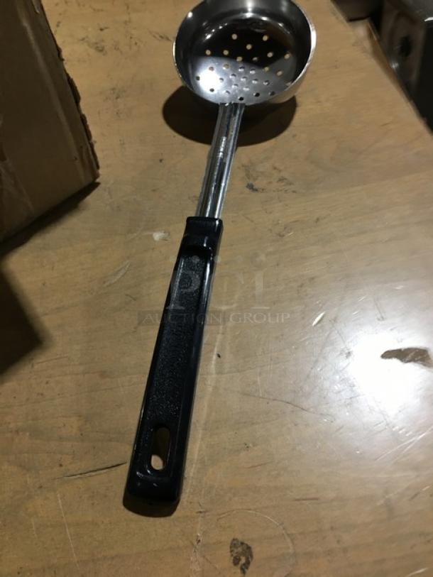 BRAND NEW! Vollrath Commercial Stainless Steel 8 Oz. Perforated Round Spoodle/Portion Spoon! With Black Grip 'N Serve Handle! Model: 61180! 12X Your Bid! - Image 6 of 6