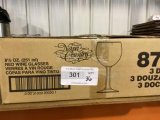 Red Wine Glasses 
Qty 36
Your Bid x 36 - Item #1191712