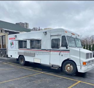 🔥FOOD TRUCK!🔥YOUR NEXT VENTURE AWAITS! Turn Key and Work Ready Fully Equipped 1990 Chevy Food Truck - KITCHEN IS NEW! This is your chance to jump into the lucrative food truck business immediately. Imagine hitting the ground running with your culinary dream! This food truck is not just a vehicle; it's a complete, work-ready mobile kitchen with a 21-foot build that's only 3 years old! Check out the photos for the complete equipment list and the videos in the description. 👇