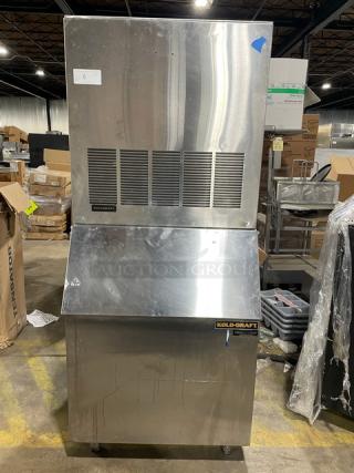 Kold-Draft Commercial Stainless Steel Electric Powered Ice Making Machine/Bin Combo! With Lift-Open Access! Model: GT561LC/KDIB400 SN: 14000617021! 115V! On Legs! - Item #1188370