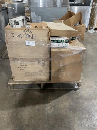 BRAND NEW! MIXED PALLET! Vollrath Tribute Series Commercial Stainless Steel 7" Round Frying Pan Cover! With Torogard™ Dipped Handle! Model: 69327! With Cambro H-Pan Series Commercial Amber Full-Size Notched Food Pan Lid/Cover! With Handle! Model: 10HPCHN150! With Vollrath Commercial Aluminum 10-5/8" Round Flat Pan Cover! With Torogard™ Dipped Handle! Model: 67317! With Lot Of Miscellaneous Kitchenware/Utensils! & MORE! 127X Your Bid!