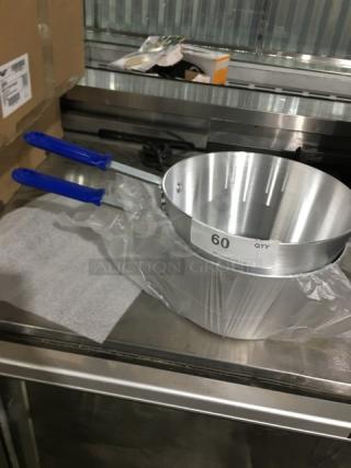 BRAND NEW! Vollrath Wear-Ever Series Commercial Aluminum 5-1/2 Qt. Tapered Saucepan! With Blue Grip Handle! Model: 434512! 2X Your Bid!