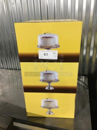 BRAND NEW! Tablecraft Commercial Stainless Steel 12-3/4" Round Cake Display Stand! With Clear Dome Style Cover! Model: H821422! 3X Your Bid!