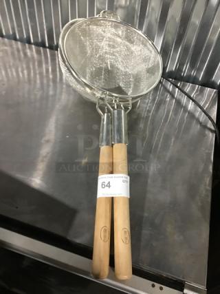 BRAND NEW! Tablecraft Commercial Reinforced Heavy-Duty 11-3/4" Round Tin Strainer! With Wooden Handle! Model: 1023! 2X Your Bid!