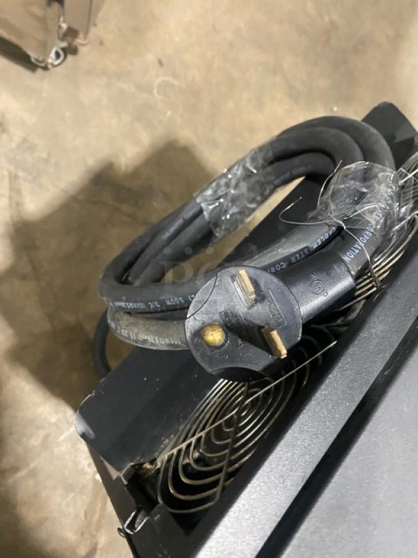 TurboChef! 2021! Late Model! Chipotle Style Commercial Black Electric Powered Countertop Cook Press Edition Ventless Rapid Cook Turbo Oven! With Crank Bar! Model: NGO SN: NGOTD43530! 208/240V 1 Phase! On Legs! - Image 9 of 9