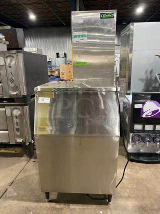 Cornelius Commercial Stainless Steel Electric Powered Air-Cooled Flake-Style Continuous Flow Ice Maker Machine Head! Model: WCF710-A SN: 638090250! 115V! With Cornelius 30-Series Commercial Stainless Steel Ice Storage Bin! With Lift Open Style Lid! Model: B530SS SN: 63E0241BB044! On Legs! ALL ONE MONEY! - Item #1189418