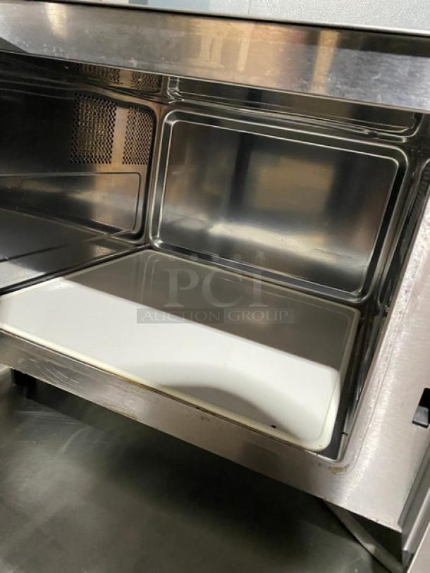 Solwave! 2021! Late Model! Commercial Stainless Steel Electric Powered Countertop Microwave Oven! With Dial Controls! Model: 180MW1000D SN: 210300046! 120V 1 Phase! - Image 5 of 8