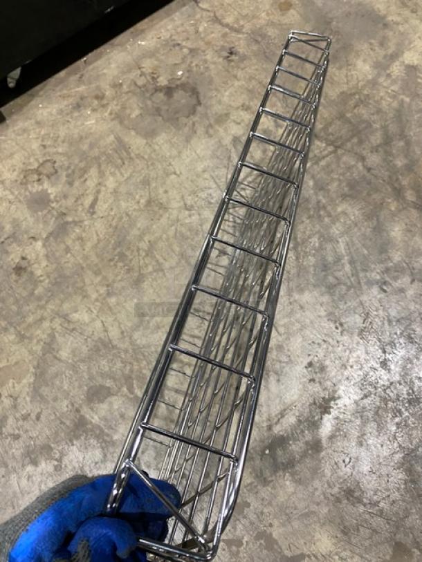 Commercial Chrome Plated Full-Sized Bagel/Pastry Wired Rack! - Image 3 of 5