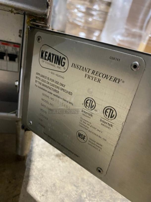 Keating Commercial Stainless Steel Electric Powered Countertop Instant Recovery Fryer! With Thermostatic Control! With Backsplash & Basket Hanger! Model: 14 CMBB SN: FE36461! 208-240V 3 Phase! On Legs! - Image 7 of 9