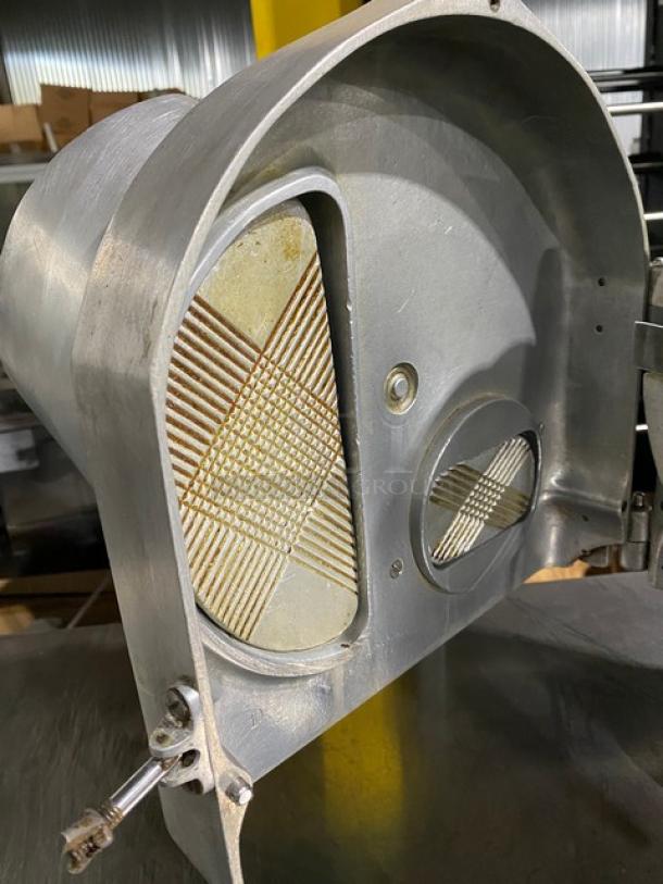 Qualheim Electro-Cut Series Commercial Electric Powered Countertop Heavy Duty Vegetable Slicer/Shredder/Grater! Model: 400 SN: 26769D! 115V 1 Phase! On Legs! - Image 6 of 9