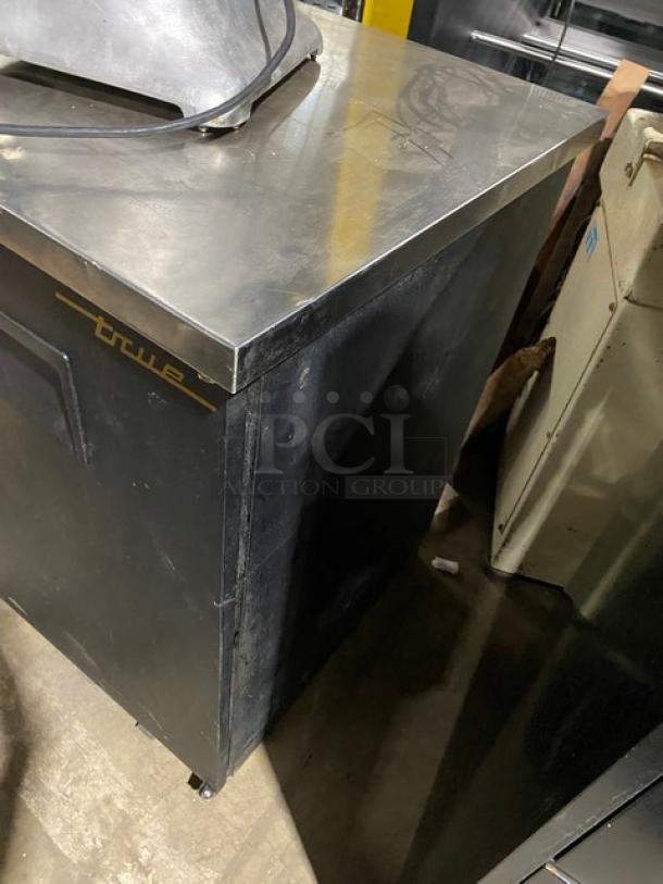 True Commercial Black 2 Door Refrigerated Back Bar Cooler! With Stainless Steel Worktop! With Poly Coated Wire Racks! Model: TBB-2 SN: 1-4727416! 115V 1 Phase! On Casters! - Image 2 of 7