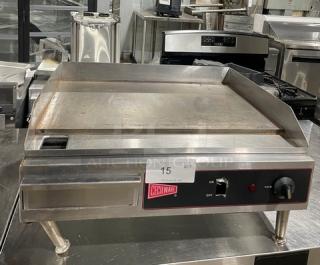 Cecilware Commercial Stainless Steel Electric Powered Countertop 24" Flat Griddle! With Thermostatic Control! Model: EL-1624! 240V! On Legs!