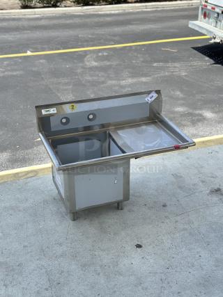 BRAND NEW! SCRATCH AND DENT! Regency - Sink Component with Right Drainboard - Item #1189387