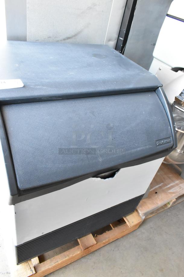 BRAND NEW SCRATCH AND DENT! 2024 Scotsman CU3030MA-1E Prodigy® Series 30" Undercounter Medium Cube Ice Machine - 313 lbs. - Image 2 of 8