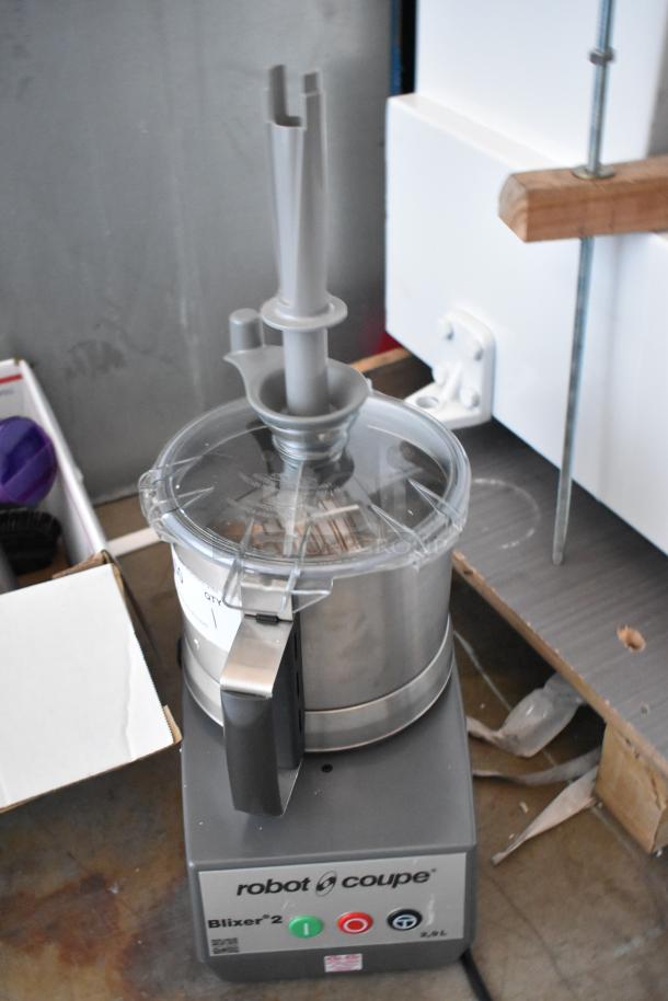 Robot Coupe Blixer 2 food processor, gray, 2.9L capacity, stainless steel bowl, used condition, visible control panel.