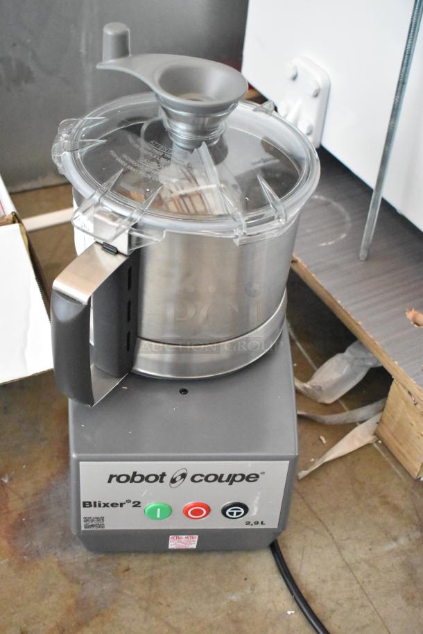 Robot Coupe Blixer 2 food processor, 2.9L capacity, stainless steel bowl, excellent condition, clear lid, power buttons visible.