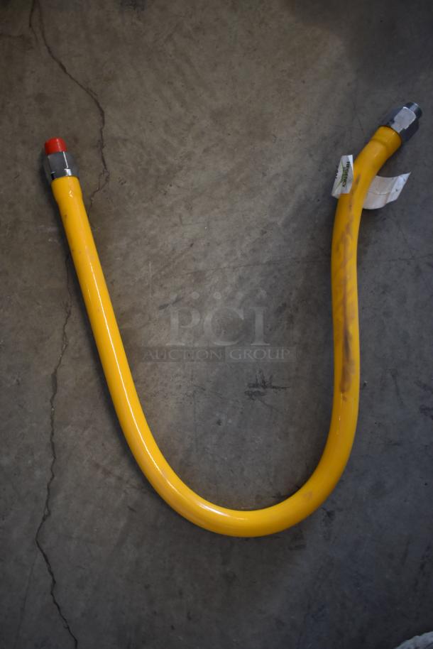 3 BRAND NEW SCRATCH AND DENT! 600GHM3448 48" Mobile Gas Connector Hose - 3/4". 3 Times Your Bid! - Image 6 of 7