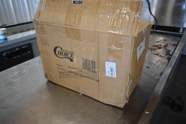 BRAND NEW SCRATCH AND DENT! Box of 12 27116SCRCUTC Choice 16 oz. #24 Natural Cotton Cut-End Wet Mop Head with Screw-On Band - Image 4 of 5