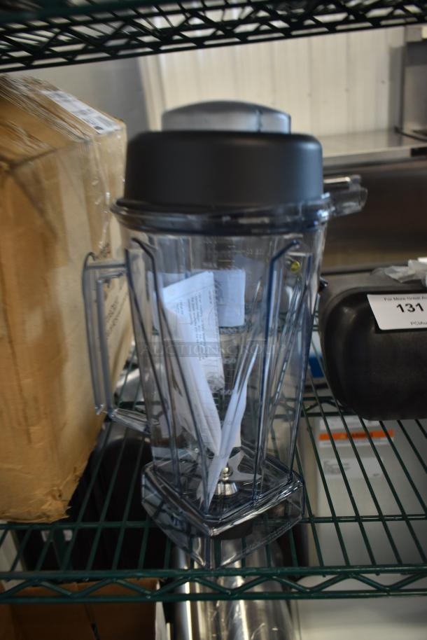 BRAND NEW SCRATCH AND DENT! Poly Blender Pitcher w/ Lid - Image 2 of 4