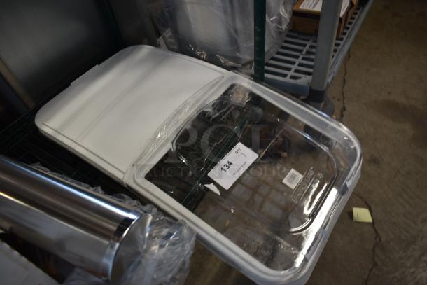BRAND NEW SCRATCH AND DENT! 176BIN27LID Baker's Lane 27 Gallon Ingredient Bin Lid - Image 2 of 4