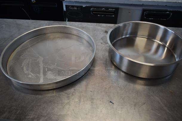 7 BRAND NEW SCRATCH AND DENT! Items Including HA80182 American Metalcraft HA80182 18" x 2" Heavy Weight Aluminum Straight Sided Cake / Deep Dish Pizza Pan, 922EC14WP Acopa Supreme 6.5 Qt. Round Chafer Water Pan. 7 Times Your Bid! - Image 1 of 6