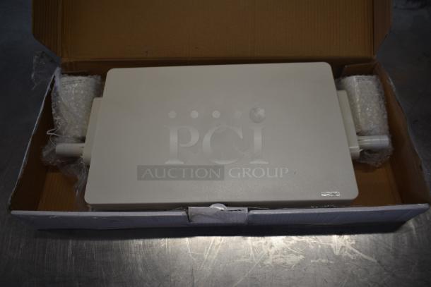 BRAND NEW SCRATCH AND DENT! 6952SRCBO Lavex Slim Red LED Exit Sign / Emergency Light Combination with Battery Backup - 2W Unit - Image 4 of 6