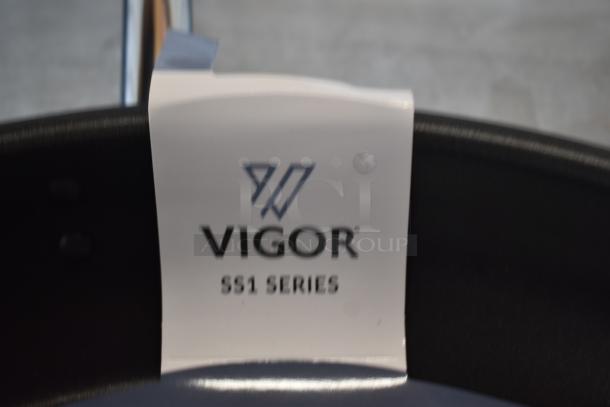 BRAND NEW SCRATCH AND DENT! Vigor SS1 Skillet. - Image 5 of 5