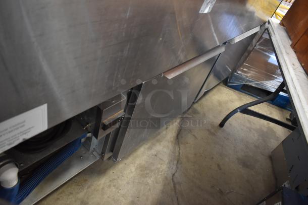 Traulsen TD078HT-ZSC01 Stainless Steel Commercial Floor Style 78” Seafood Display Case Merchandiser on Commercial Casters. 115 Volts, 1 Phase. - Image 6 of 10