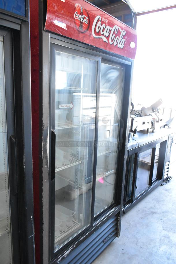 True GDM-33 Metal Commercial 2 Door Reach In Cooler Merchandiser w/ Poly Coated Racks. 115 Volts, 1 Phase. - Image 2 of 7